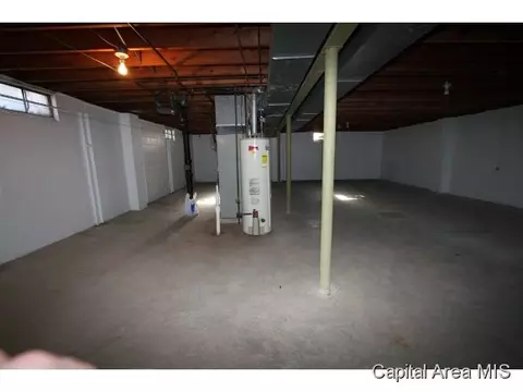 2416 Parkview, Springfield, IL 62704 photo 21