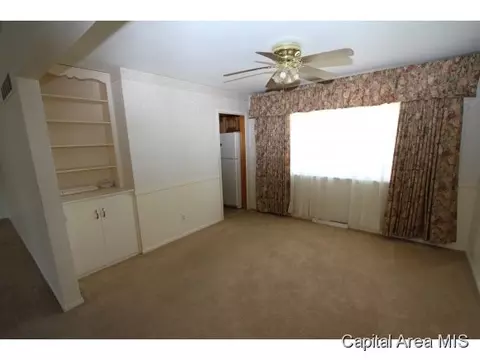 2416 Parkview, Springfield, IL 62704 photo 10