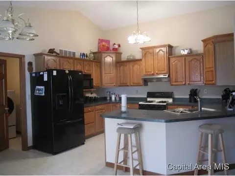 3009 Red Oak Ln, Springfield, IL 62712 photo 6