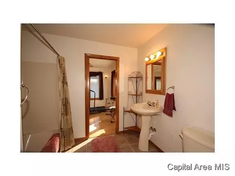 1646 Wildrose, Springfield, IL 62712 photo 10