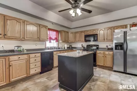 4521 Casey Dr, Springfield, IL 62711 photo 9