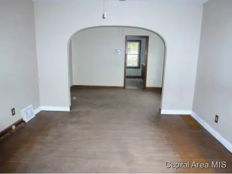1116 N 13th, Springfield, IL 62702 photo 5