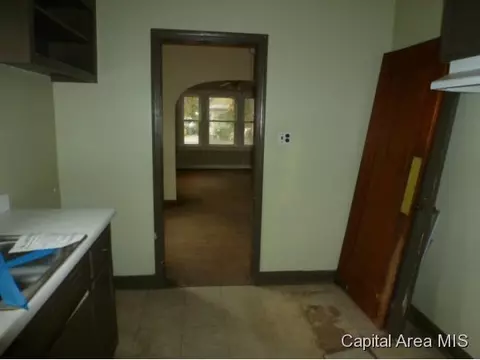 1116 N 13th, Springfield, IL 62702 photo 9