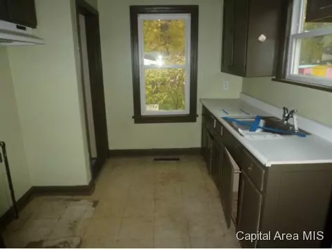 1116 N 13th, Springfield, IL 62702 photo 8