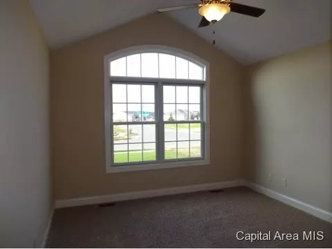 5524 Legacy Ln, Springfield, IL 62711 photo 9