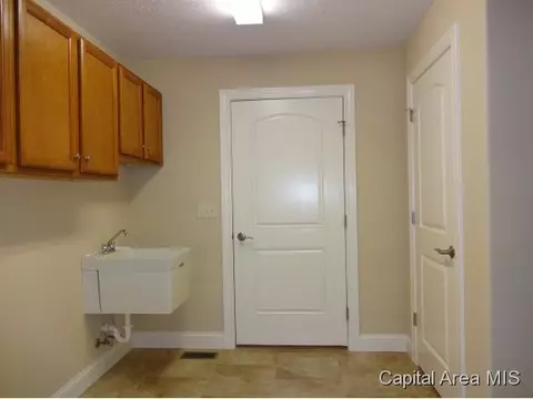 5524 Legacy Ln, Springfield, IL 62711 photo 7