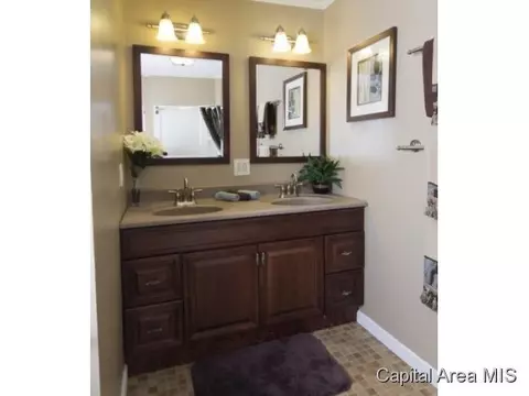 8113 Tack Ln, Springfield, IL 62712 photo 11