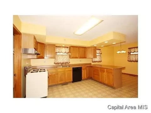 5144 Cockrell Ln, Springfield, IL 62711 photo 6