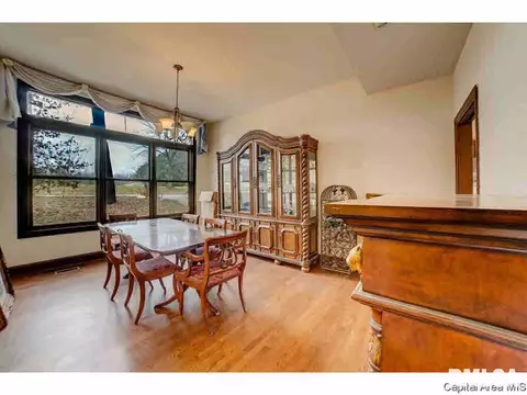 5 Hickory Hills Dr, Springfield, IL 62707 photo 11