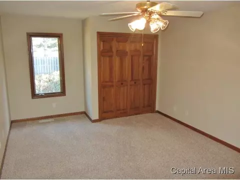 2404 Checkerberry, Springfield, IL 62711 photo 6
