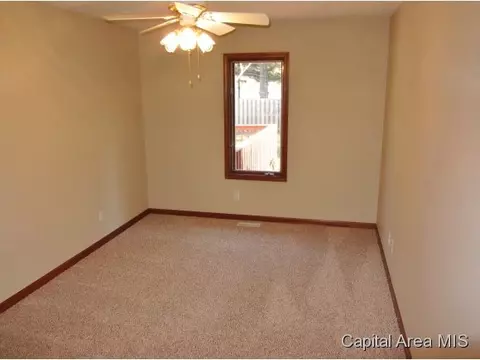 2404 Checkerberry, Springfield, IL 62711 photo 7