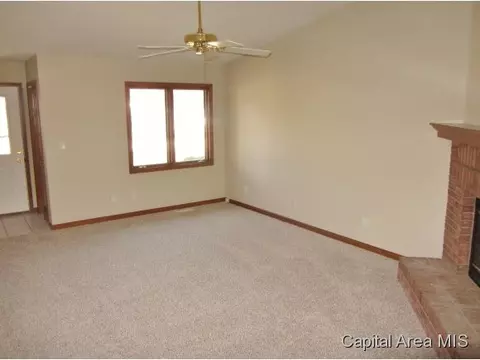 2404 Checkerberry, Springfield, IL 62711 photo 2