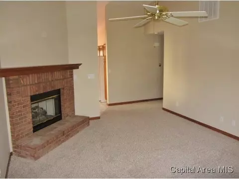 2404 Checkerberry, Springfield, IL 62711 photo 4