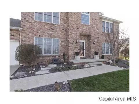 2304 Mariners Point Ln, Springfield, IL 62712 photo 2