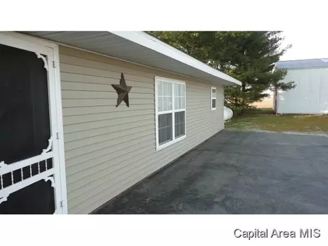 883 E 500 North Rd, Morrisonville, IL 62546 photo 12