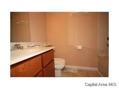 2112 Checkerberry Ln, Springfield, IL 62711 photo 13