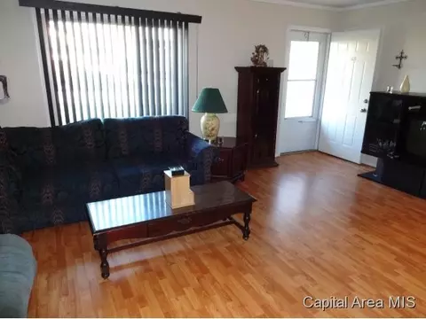 2031 Stonehenge, Springfield, IL 62702 photo 4