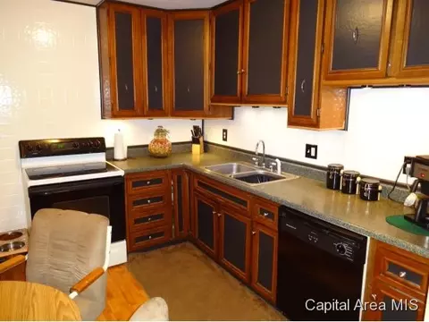 2031 Stonehenge, Springfield, IL 62702 photo 3