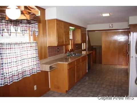 3341 S 4th, Springfield, IL 62703 photo 5