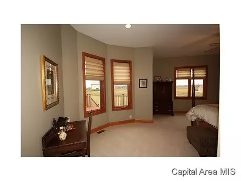 7727 W Outer Rd, Sherman, IL 62684 photo 11