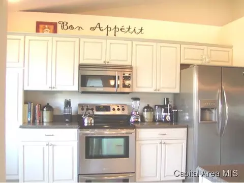 3109 Cascade Dr, Springfield, IL 62704 photo 7