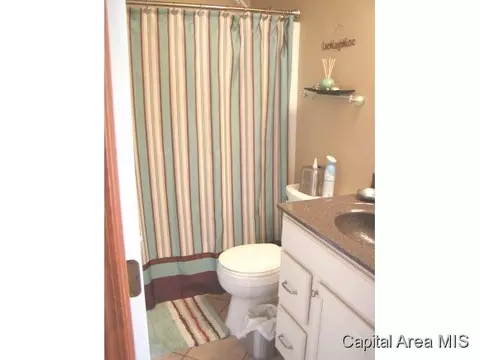 3109 Cascade Dr, Springfield, IL 62704 photo 12