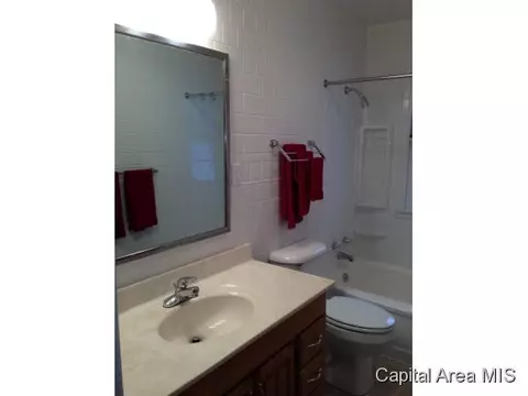 2108 Parkview Dr, Springfield, IL 62704 photo 13