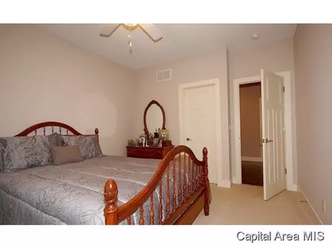 4413 Lynhurst Rd, Springfield, IL 62711 photo 12