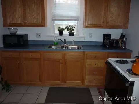 209 Eastman, Springfield, IL 62702 photo 7