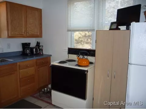 209 Eastman, Springfield, IL 62702 photo 8