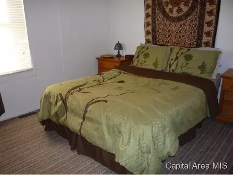 209 Eastman, Springfield, IL 62702 photo 5