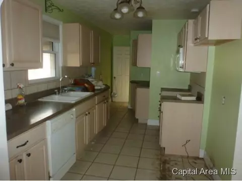 1732 E Kys, Springfield, IL 62702 photo 5