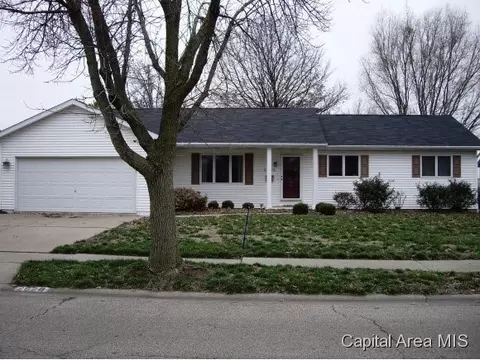 2620 Manchester, Springfield, IL 62704 photo 1