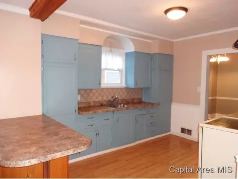 2056 S State, Springfield, IL 62704 photo 5