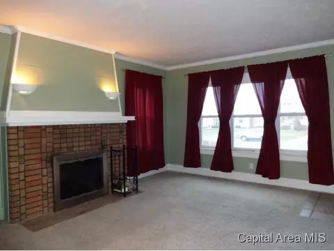 2056 S State, Springfield, IL 62704 photo 3