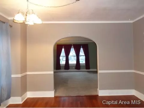 2056 S State, Springfield, IL 62704 photo 4