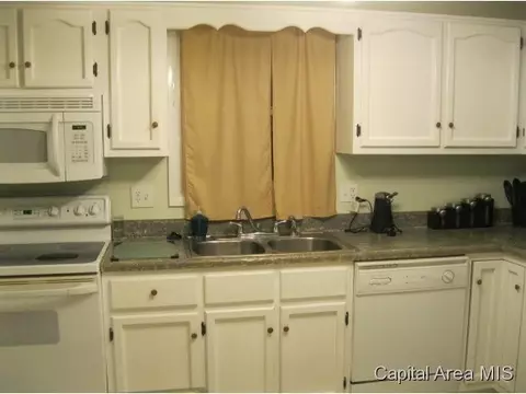 2436 Mayfair Rd, Springfield, IL 62703 photo 6
