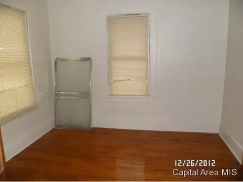2404 Yale Blvd, Springfield, IL 62703 photo 5