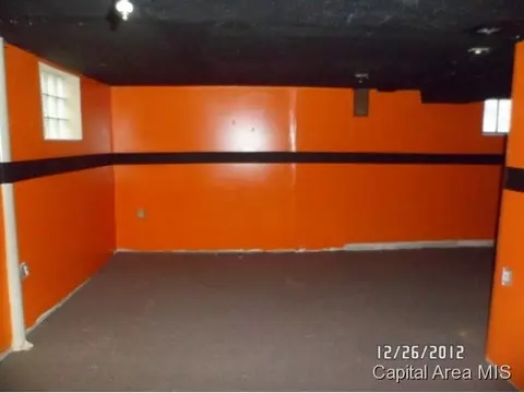 2404 Yale Blvd, Springfield, IL 62703 photo 3
