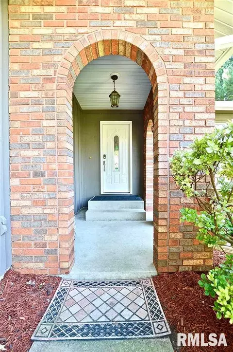 2905 Ontario Cul-de-sac, Springfield, IL 62707 photo 4