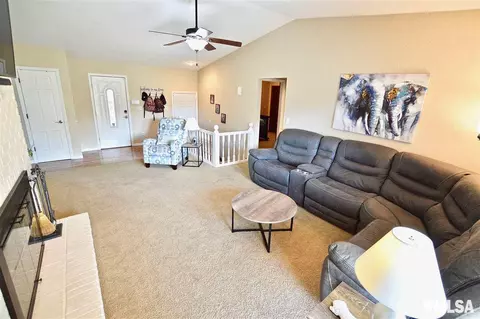 2905 Ontario Cul-de-sac, Springfield, IL 62707 photo 8