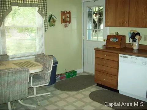 2005 Scarbrough, Springfield, IL 62702 photo 6