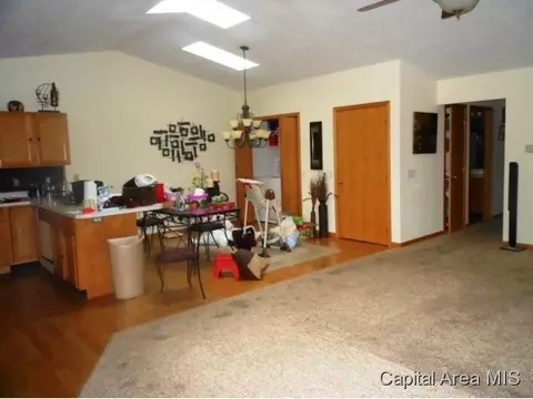 2418 Checkerberry, Springfield, IL 62711 photo 4