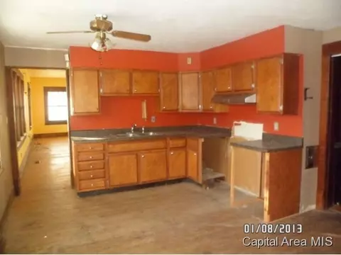 1535 E Kys, Springfield, IL 62702 photo 4