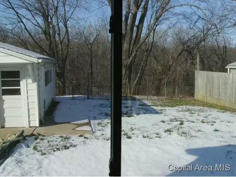 1385 Crestview, Springfield, IL 62702 photo 5