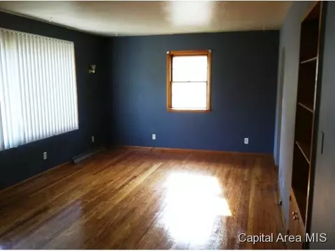 127 N 22nd, Springfield, IL 62703 photo 7