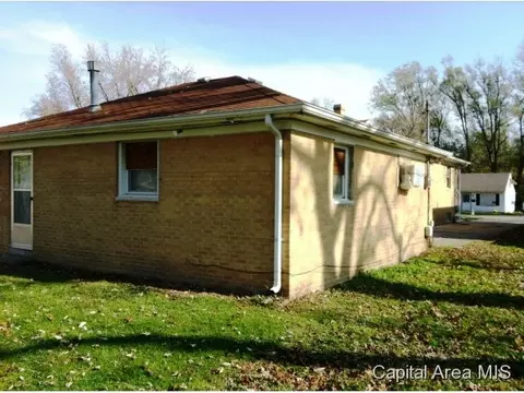 127 N 22nd, Springfield, IL 62703 photo 10
