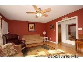 13 Stelte Ln, Springfield, IL 62702 photo 2