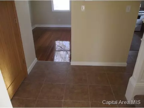 2140 Yale, Springfield, IL 62703 photo 11