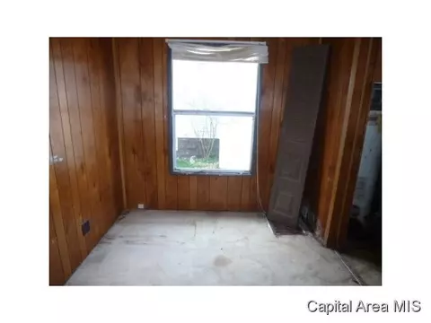 237 Magnolia Dr, Springfield, IL 62702 photo 8